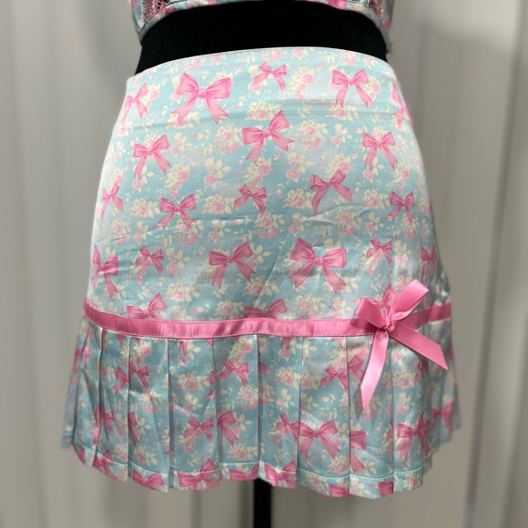 SUGAR THRILLZ No Misbehaving Bow Print Satin Mini Skirt Set Pastel Blue Pink S - Picture 6 of 15